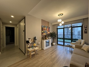 Klinikte sakin renk paletine sahip görüşme koltukları